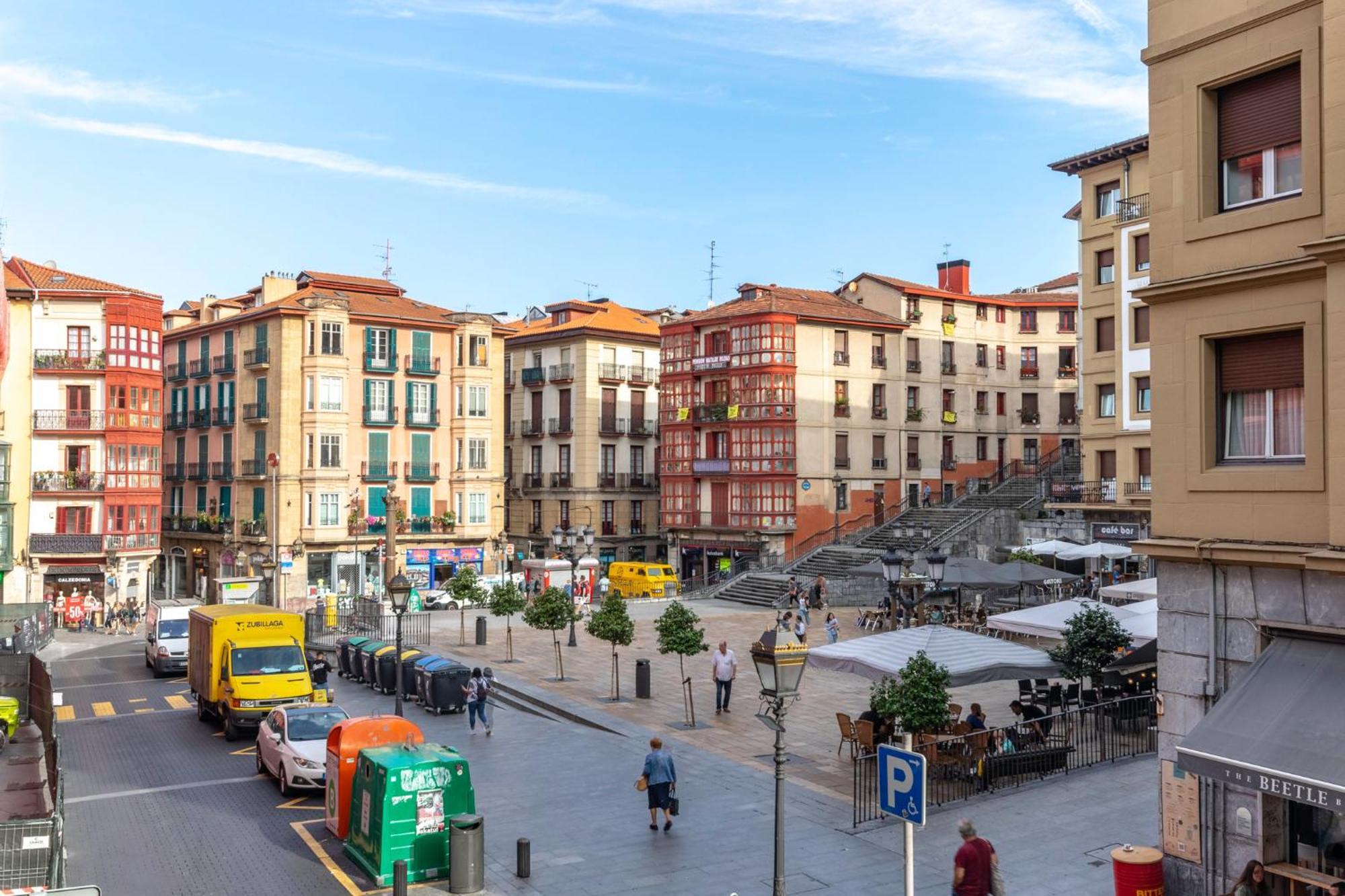 Plaza Unamuno - Casco Viejo - Parking Opcional Bilbao Extérieur photo